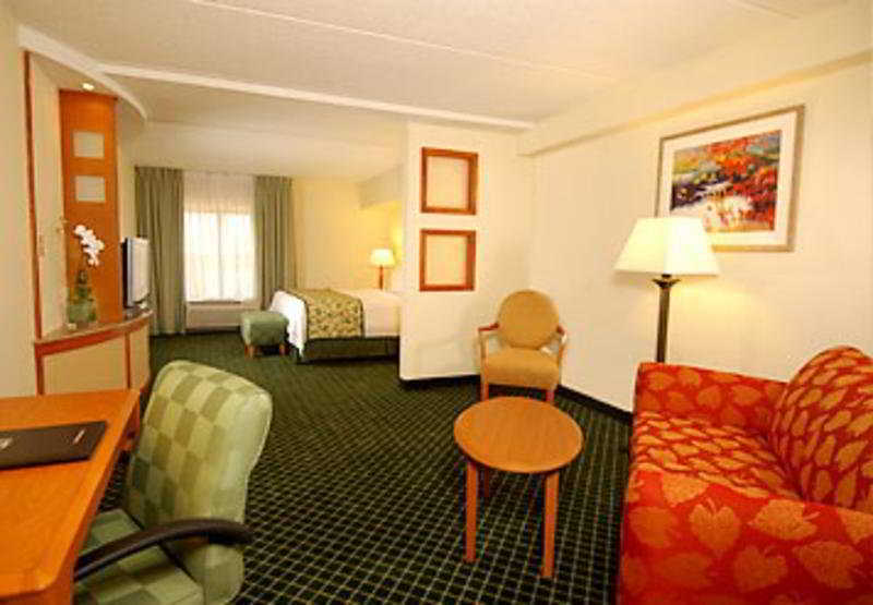 Fairfield Inn And Suites Atlanta Airport South/Sullivan Road Eksteriør bilde