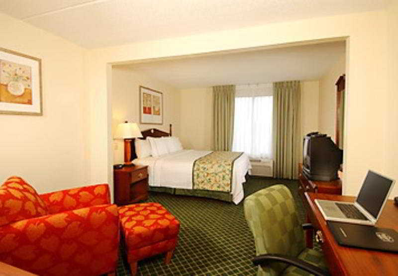 Fairfield Inn And Suites Atlanta Airport South/Sullivan Road Rom bilde